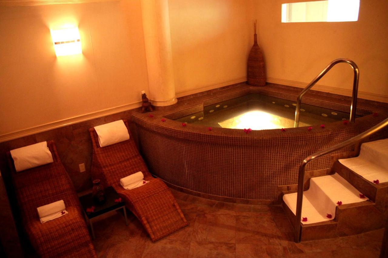 Hotel Real Del Bosque Golf And Spa Tula de Allende Zewnętrze zdjęcie