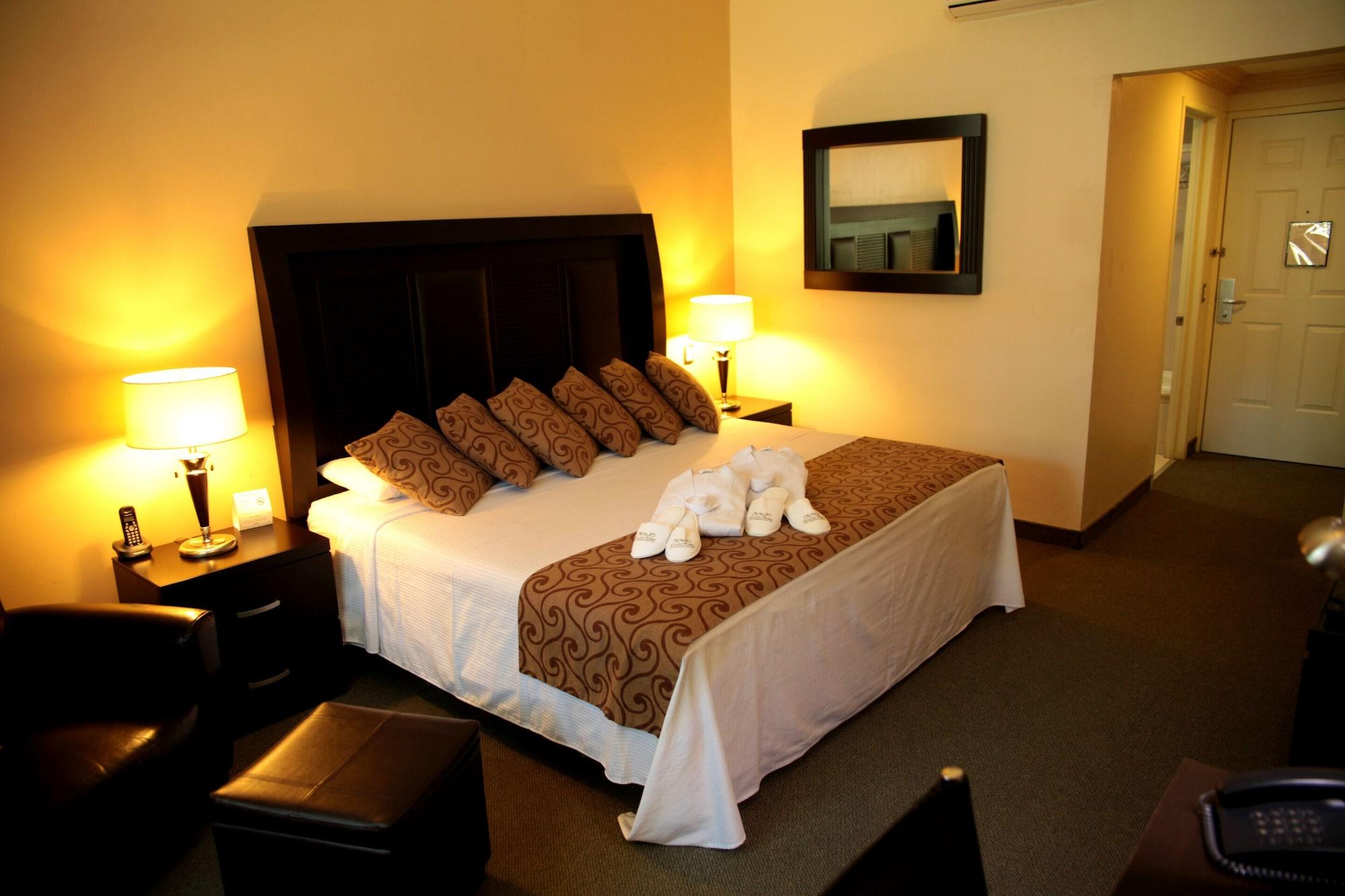 Hotel Real Del Bosque Golf And Spa Tula de Allende Zewnętrze zdjęcie