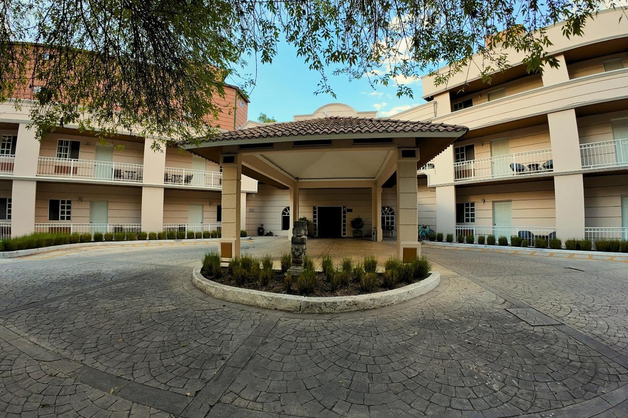 Hotel Real Del Bosque Golf And Spa Tula de Allende Zewnętrze zdjęcie