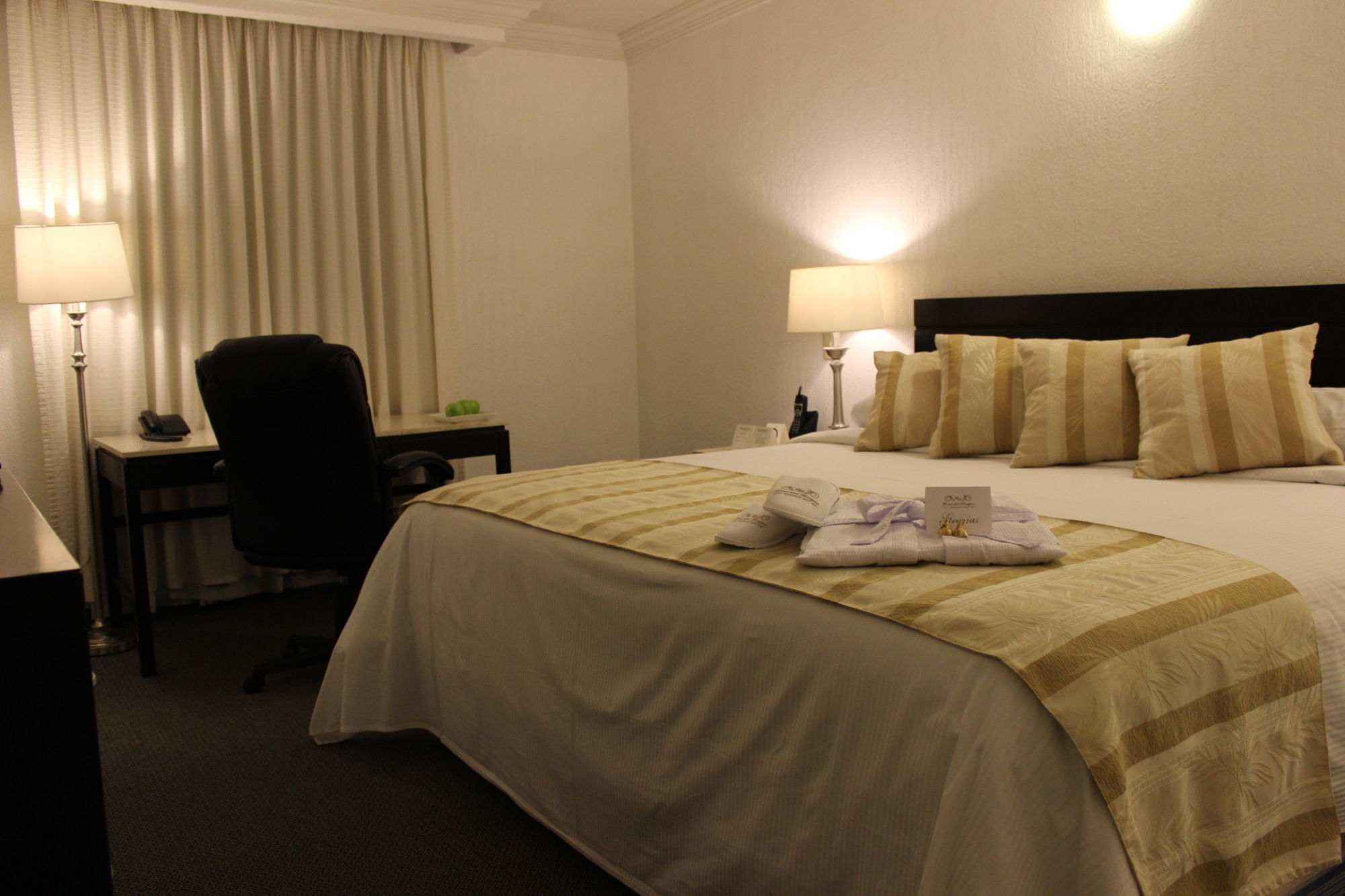 Hotel Real Del Bosque Golf And Spa Tula de Allende Zewnętrze zdjęcie